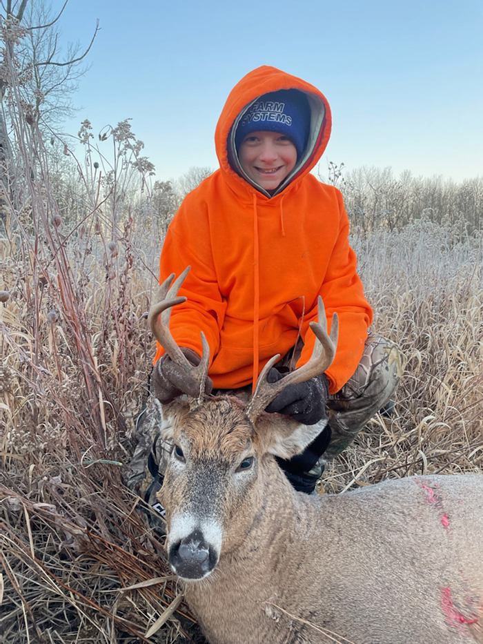 CBC NWT - That's one proud little fisherman! Hannah van der Wielen sent us  this shot of her 6-year-old son, Oak, proudly holding up his first Great  Bear Lake Trout, in Deline.